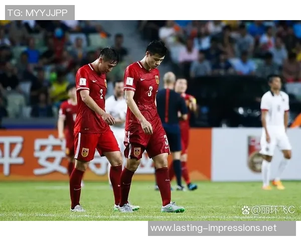 足球明星背后的辛酸历程训练过程中的痛苦与坚持揭秘