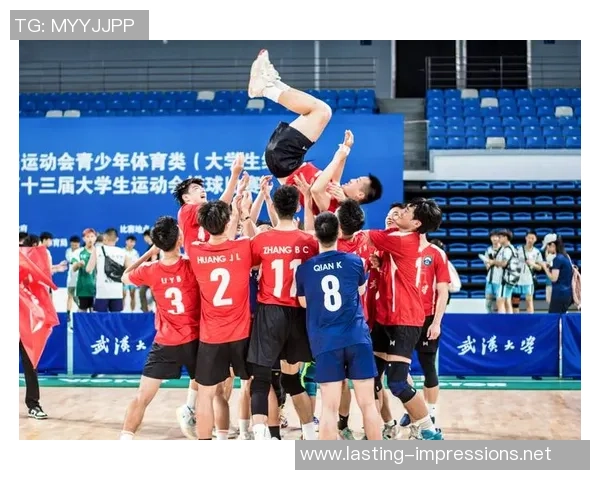 专业解读：武汉排球队的边路渗透打法